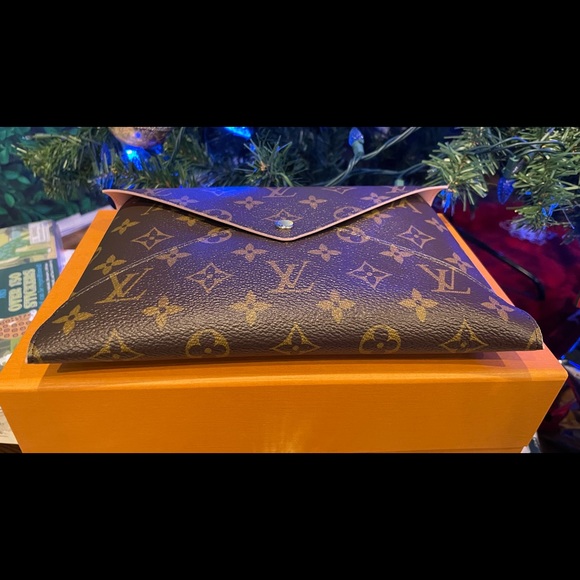 Louis Vuitton Kirigami Pochette Monogram Canvas (Large). BRAND NEW! - Picture 3 of 5